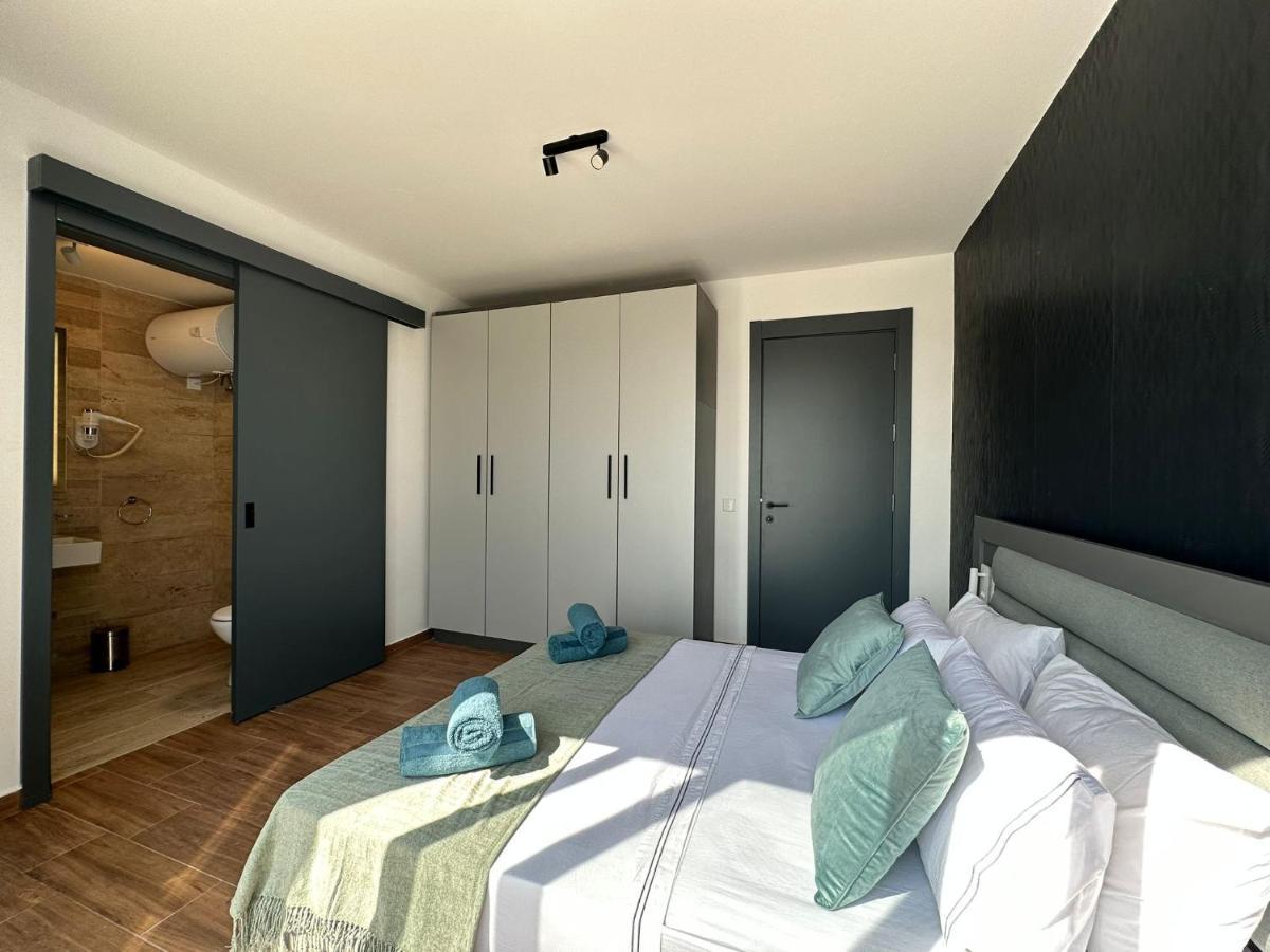 Lägenhet Korzo Luxury Penthouse With Pool Msida