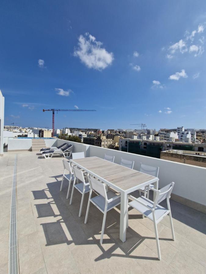 Korzo Luxury Penthouse With Pool * Msida